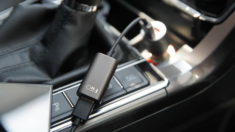 FiiO LA-UA1