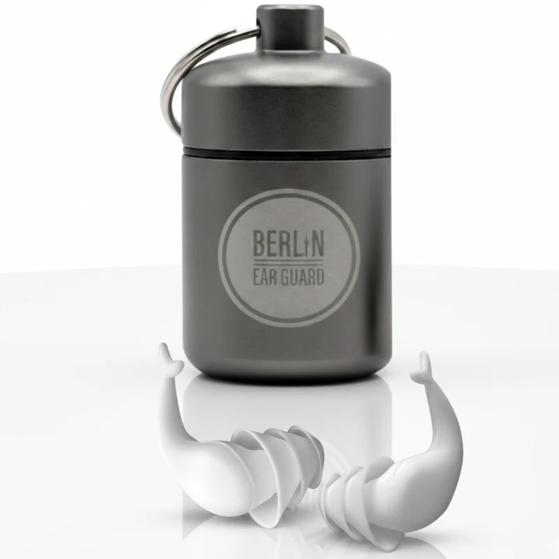 Weiße Ohrstöpsel zum Duschen & Schwimmen „Rummelsburger Bucht" – Größe S-M | Berlin Ear Guard®